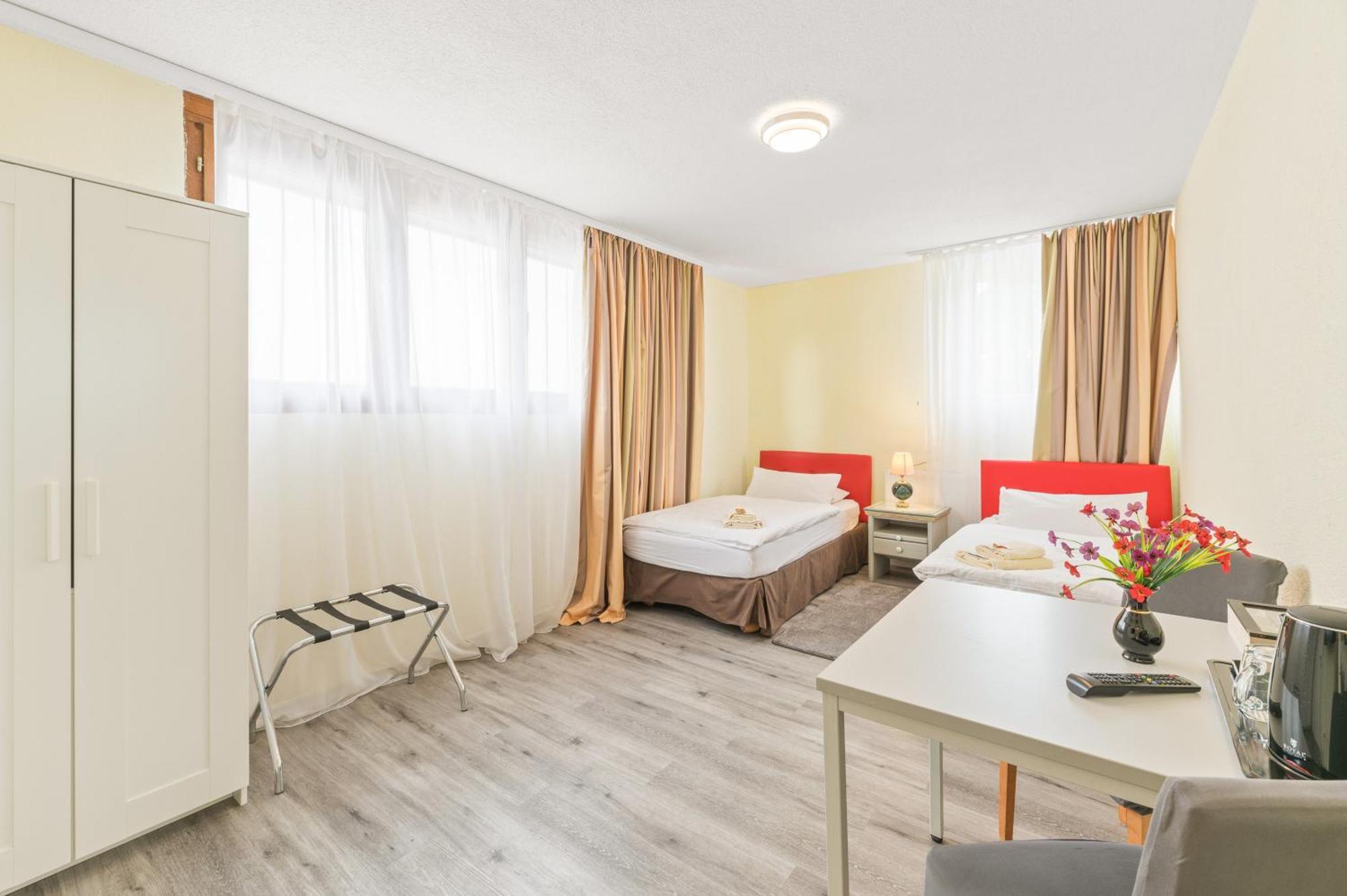 Businesshotel Lemon Suites Self Check-In Messe Airport Mit Kueche - Monteure Willkommen Neuhausen auf den Fildern الغرفة الصورة